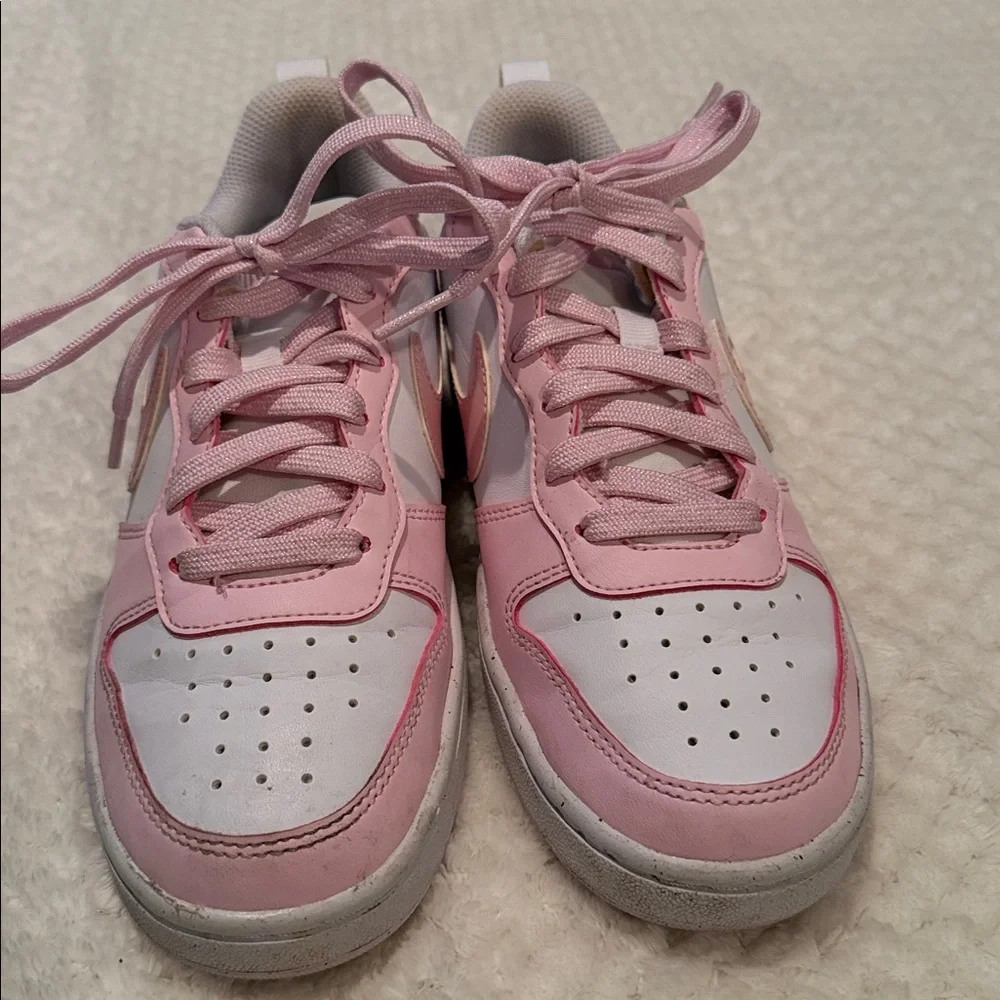 Nike Pink and White Sneakers - 4Y or 6 women’s - Picture 6 of 8